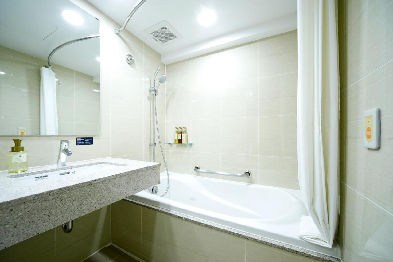 Travelodge Kyoto Shijo Kawaramachi Esterno foto